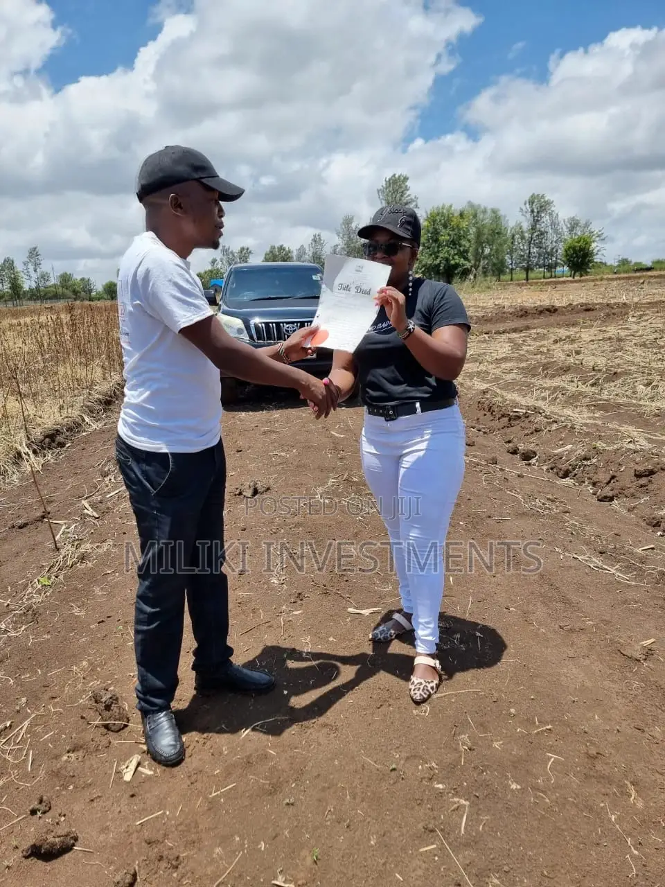 50 by 100 Plots on Sale at Kenol-Sagana Makutano.