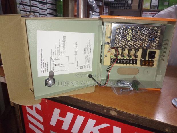 4 Way Enclosed Cctv Power Supply Unit - thumbnail 2