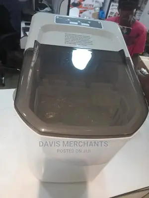 Ice Cube Machine