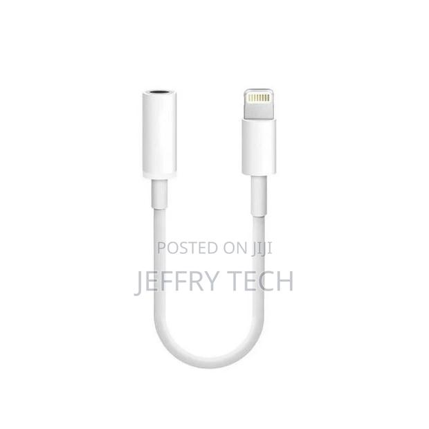 Audio Adapter Charging Earphone Cable for iPhone 13 12 X 7 8 - main view