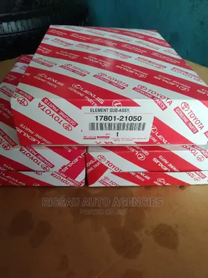Toyota Genuine Denso Air Cleaner 21050 Made in Japan.