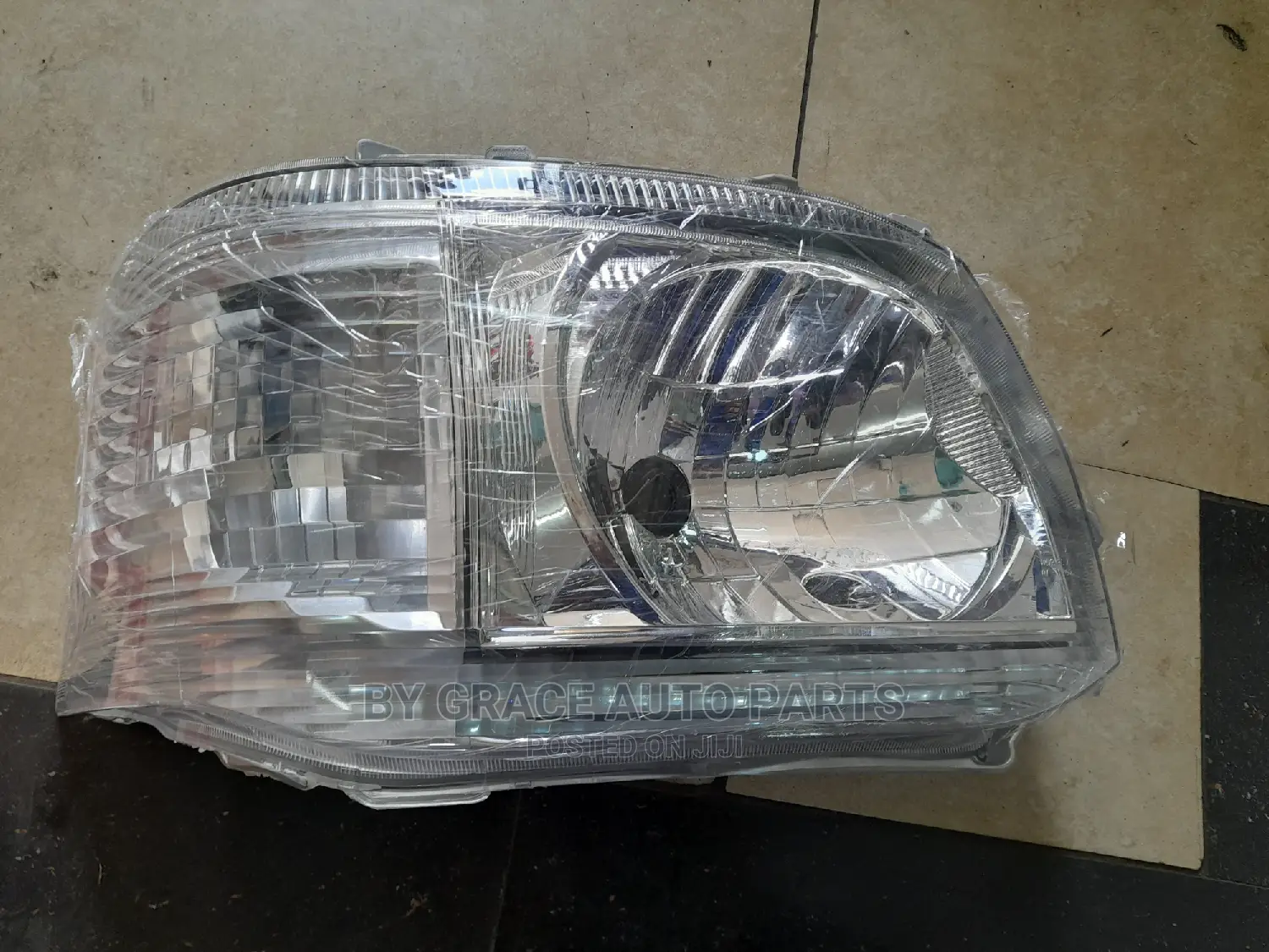 Headlamp,Headlight Box Toyota 7L