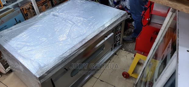 Single Deck Commercial Oven - main view