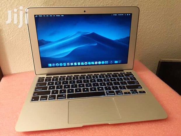 Laptop Apple MacBook Air 8GB Intel Core i5 SSD 256GB
