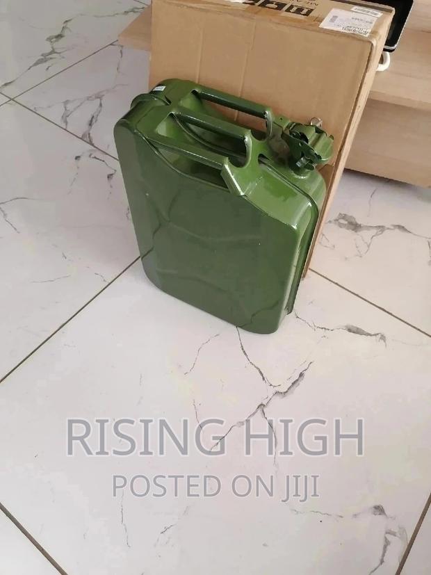 Awsome Quality 10L Fuel Jerrican - main view