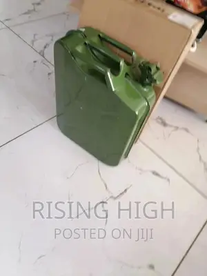 Very Good Quality 10L Fuel Jerrican