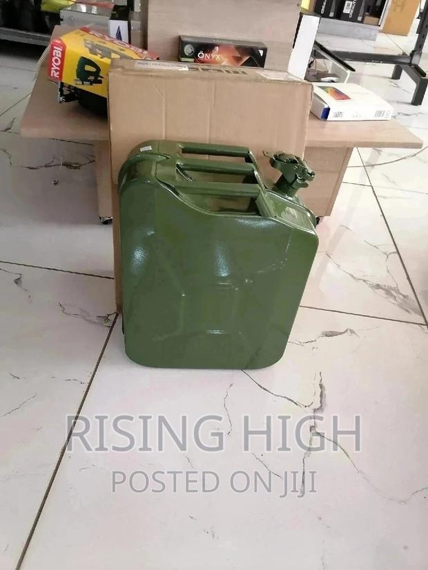 High Quality 10L Fuel Jerrican - main view