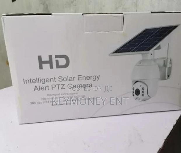 Solar 4g PTZ CCTV Camera With Remote Control