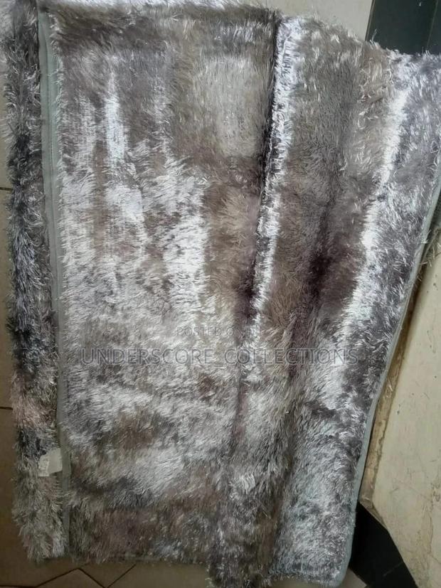 *Shinny Patched Fluffy Carpet - thumbnail 2