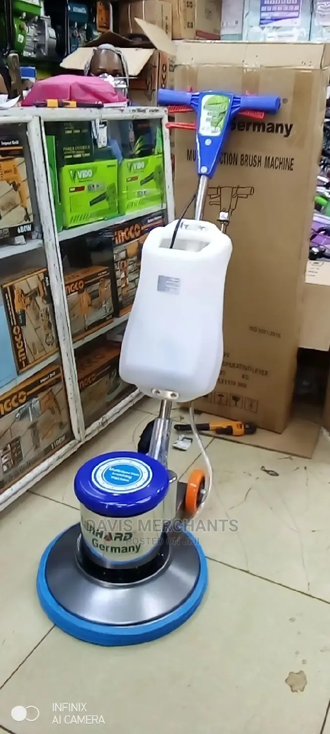 High Quality Floor Scrubber Machine