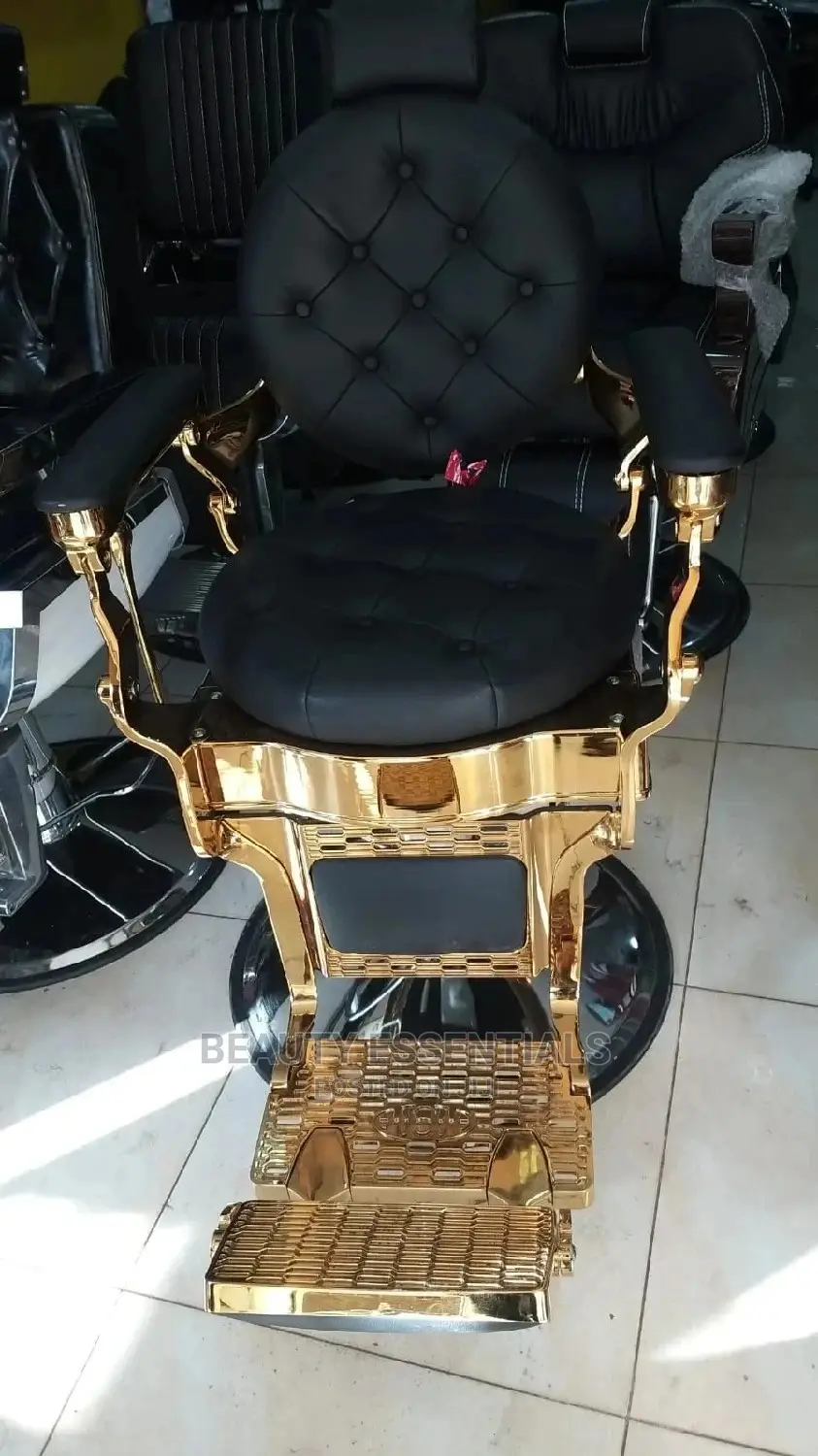 Gold Executive Black Seat