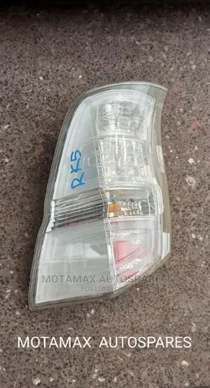 Honda Stepwagon 2013 Tail Light.
