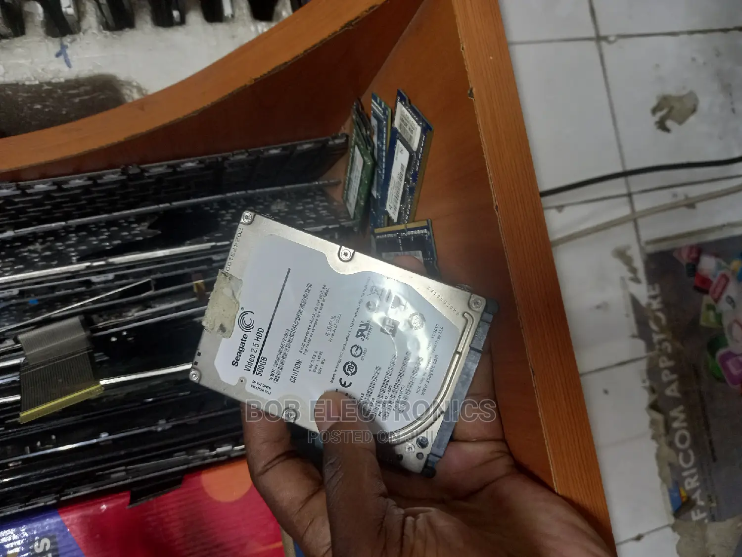 Laptop Hard Disk Internal Installation