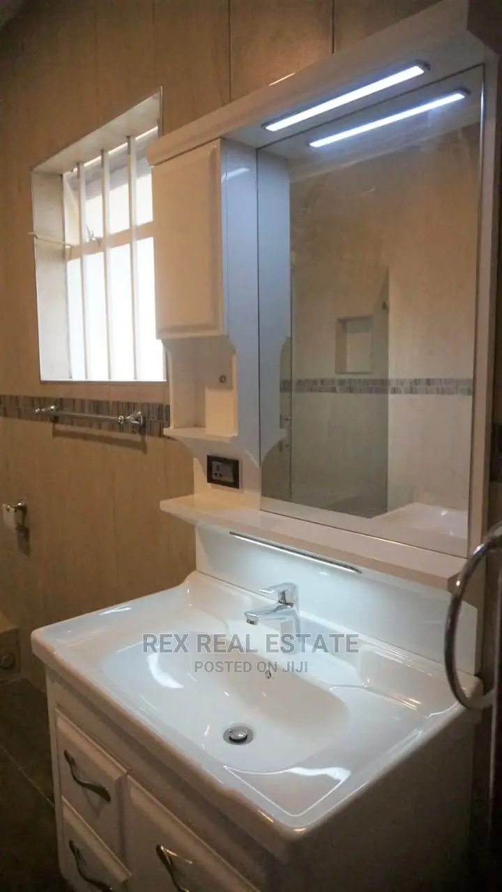4bdrm Maisonette in South C for sale