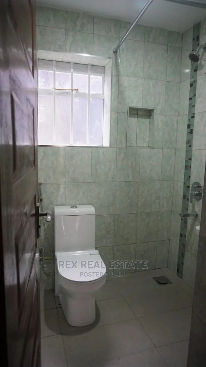 4bdrm Maisonette in South C for sale