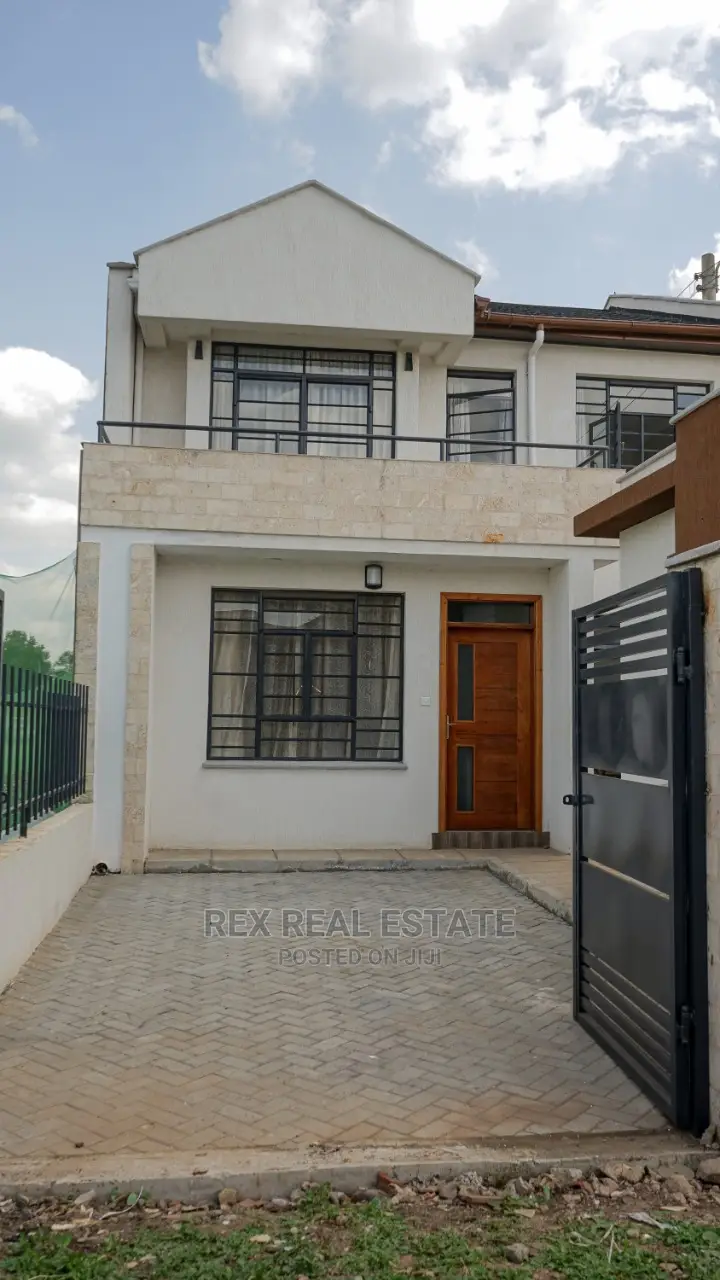 4bdrm Maisonette in South C for Sale