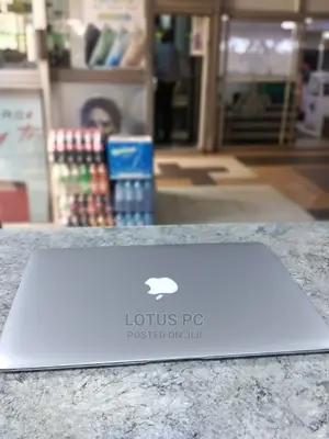 Laptop Apple MacBook Air 2015 8GB Intel Core I5 SSD 256GB