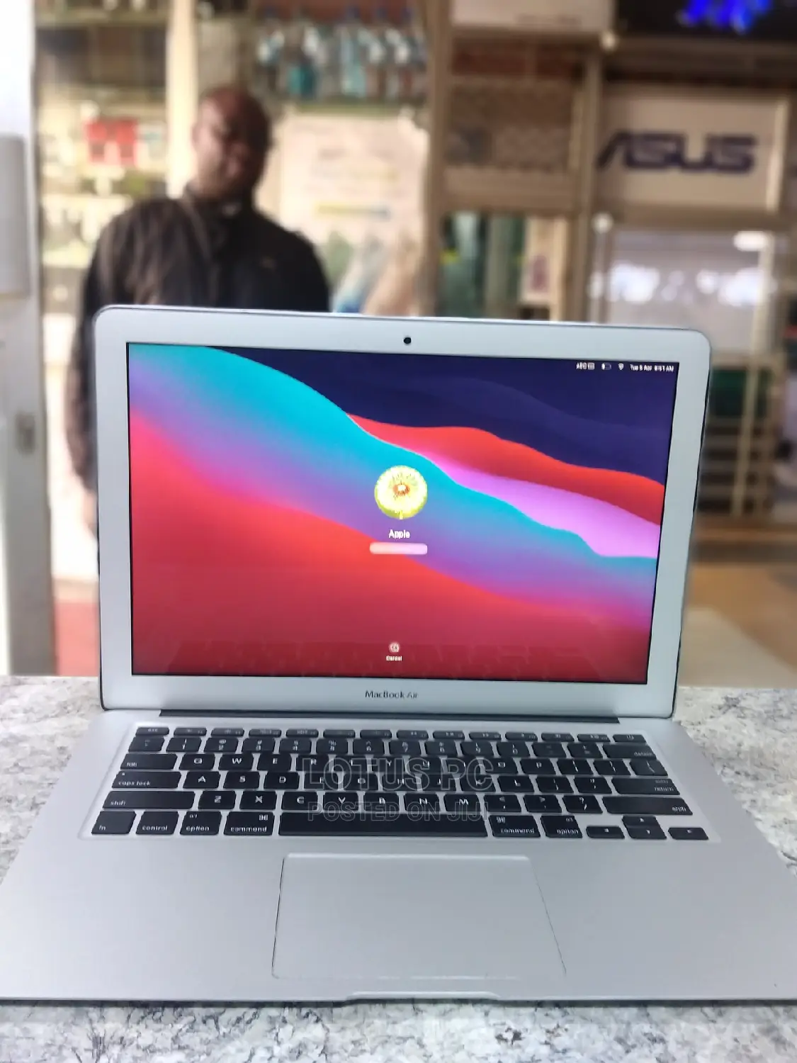 Laptop Apple MacBook 2015 8GB Intel Core I5 SSD 256GB