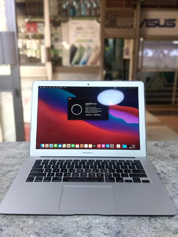 Laptop Apple MacBook 2015 8GB Intel Core I5 SSD 256GB - main view