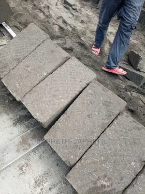 Khaki Machine Cut Stones,