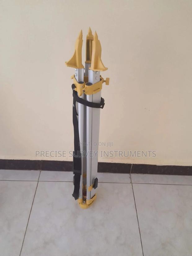 Medium Duty Tripod (For Survey Machines) - main view