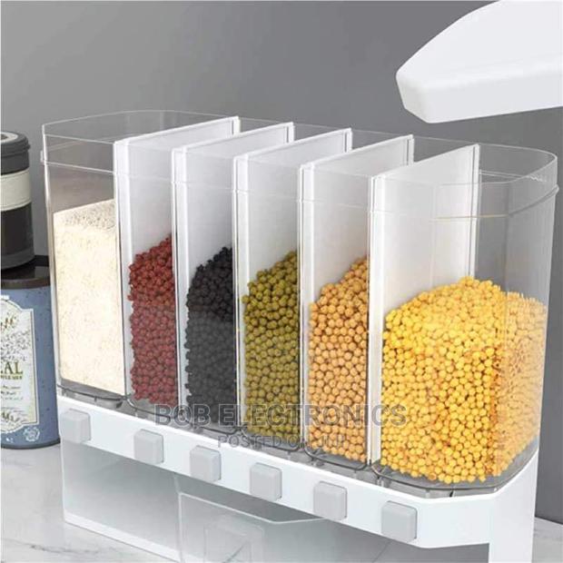 10kg Comparted Cereal Dispenser - thumbnail 2