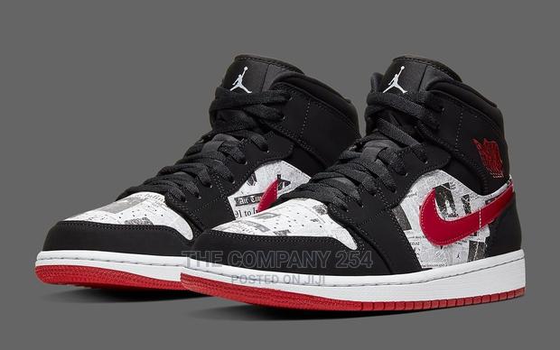 Designer Urban Sneakers - thumbnail 2
