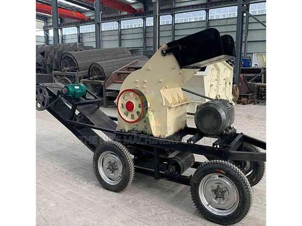Mobile Small Hammer Crusher Manufacturers - thumbnail 3