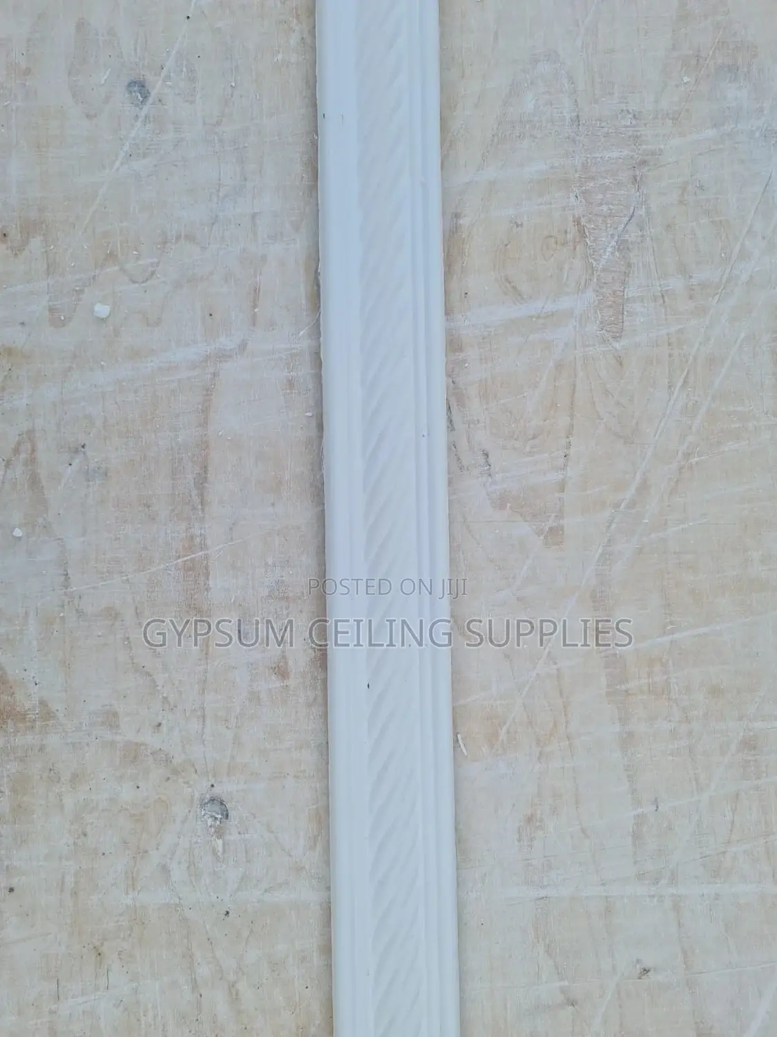 Gypsum Cornice Beading 50mm 2.4m