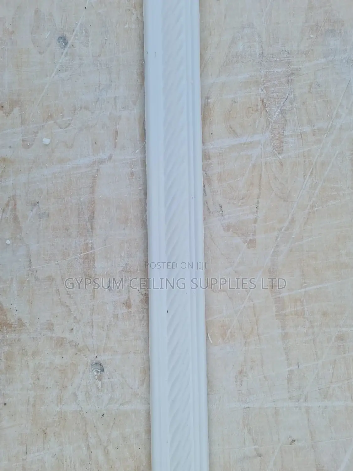 Gypsum Cornice Beading 50mm 2.4m