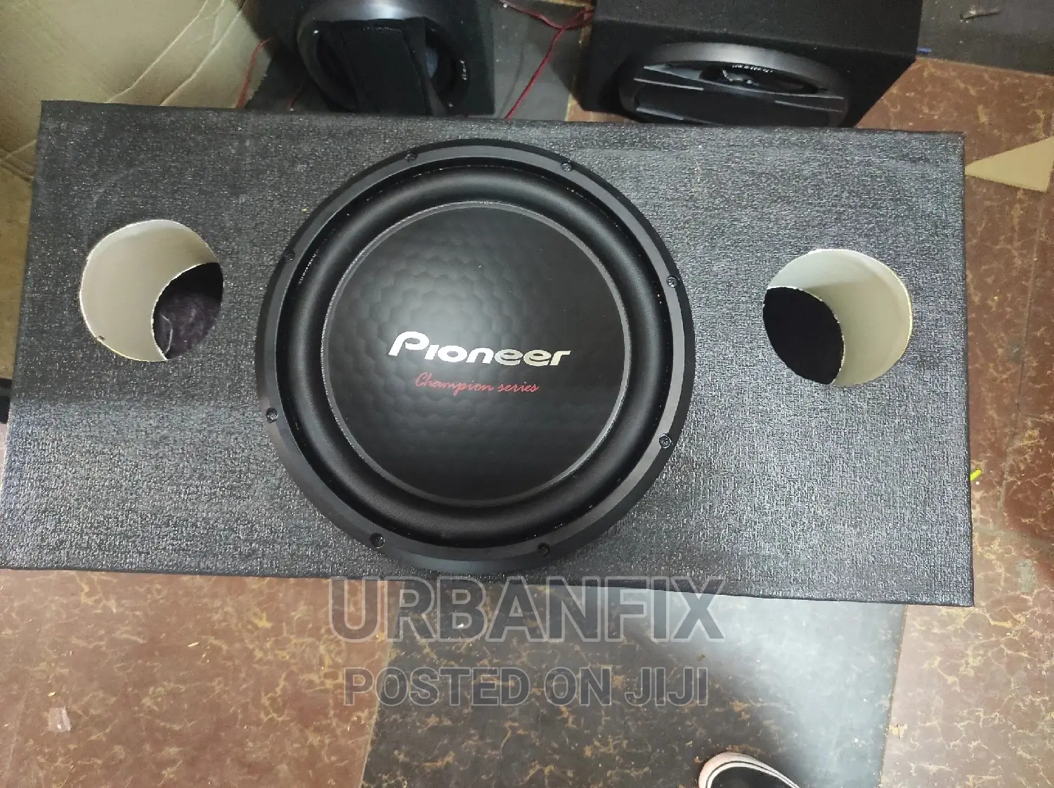 Pioneer 1600watts Double Coil With Cabinet