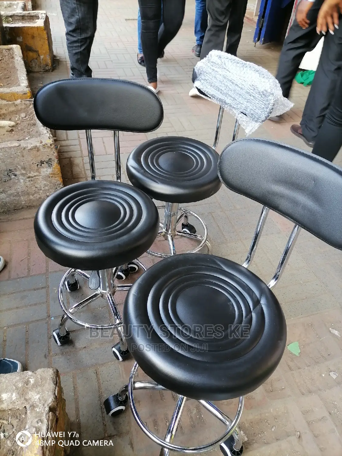 Adjustable Stools With Backrest in Nairobi Central Salon Equipment