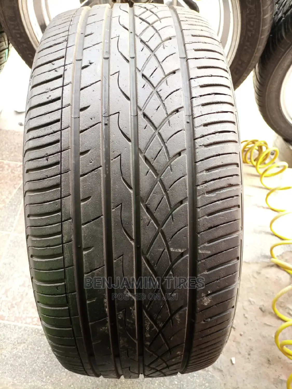 Second Hand Comforser Tires Sizes 275/45r20