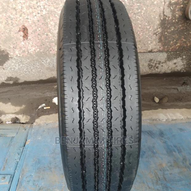 Bridgestone Tires Sizes 235/75r17.5 for Frr/Fh