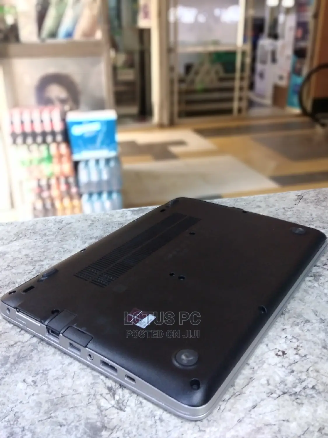 Laptop HP EliteBook 820 G3 4GB Intel Core I5 HDD 500GB