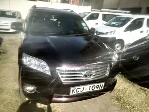 Toyota Vanguard 2011 Purple