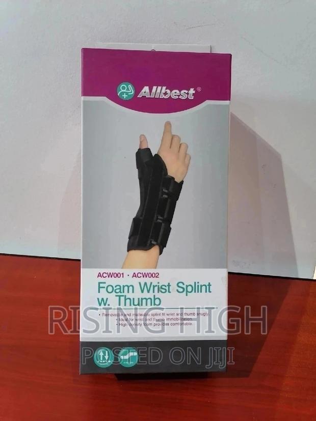 Foam Wrist Support With Thumb. - main view