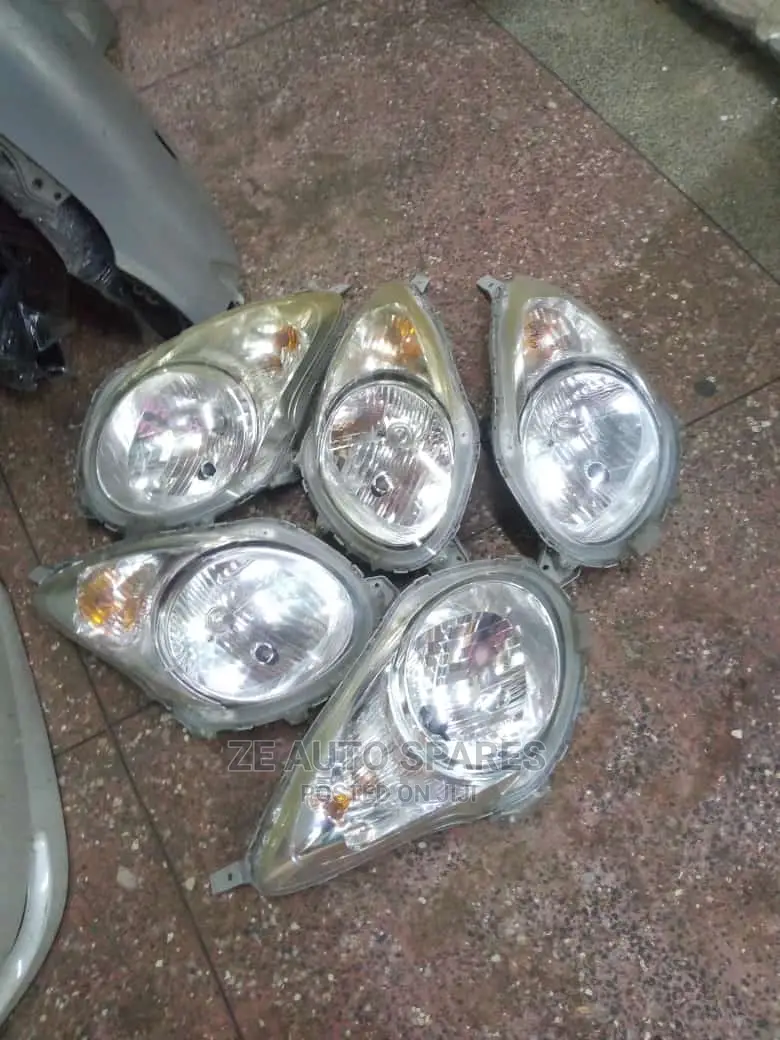 Suzuki Alto Headlights