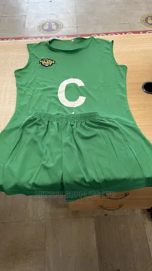 A Set of 14 Imported Netball Jersey/Uniform/Kit