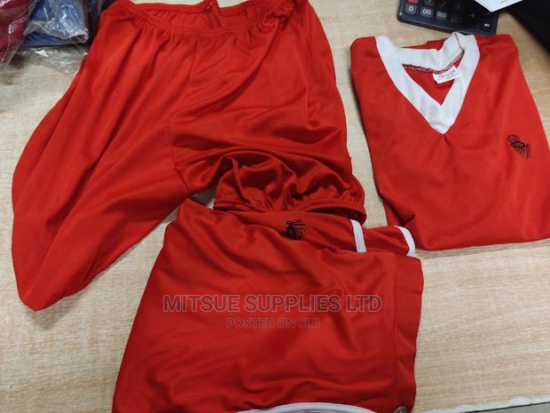 Full Set of Local Netball Uniform/Kit/Jerseys - thumbnail 3