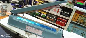 300mm Sealing Machine - main view