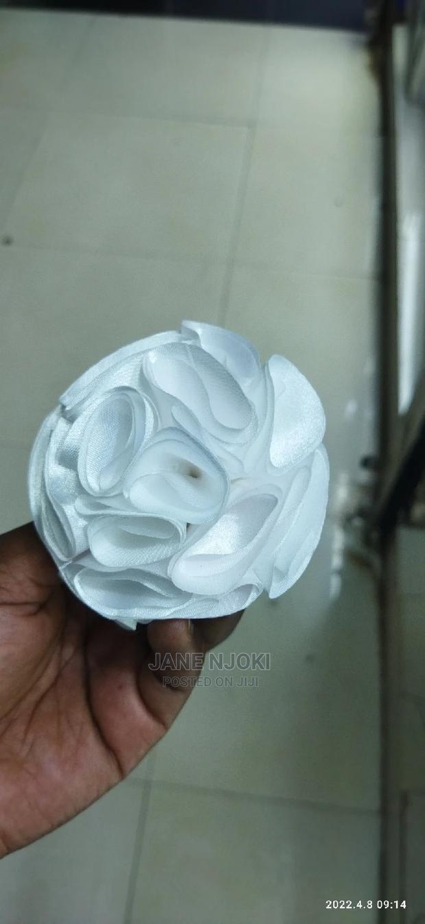 White Brooch - main view