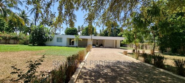 3bdrm Villa in Mtwapa Creekside for Sale - thumbnail 12