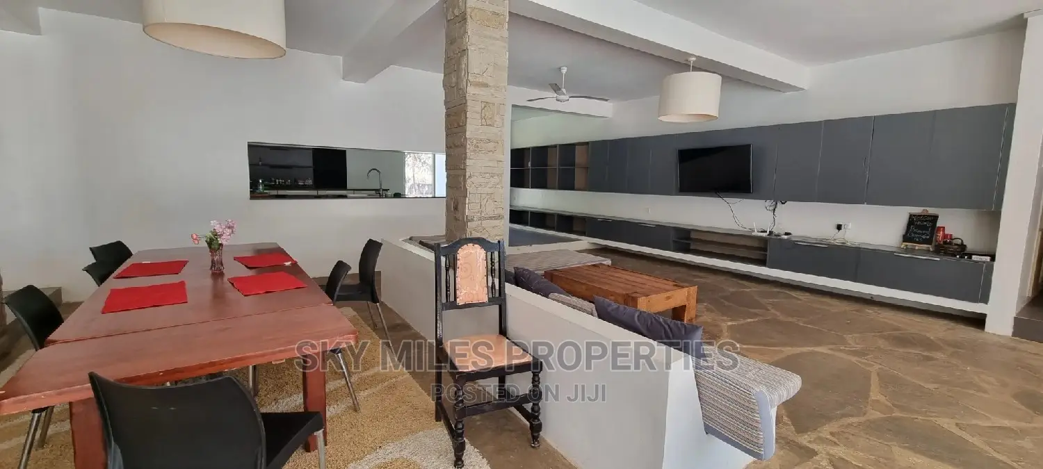 3bdrm Villa in Mtwapa Creekside for Sale