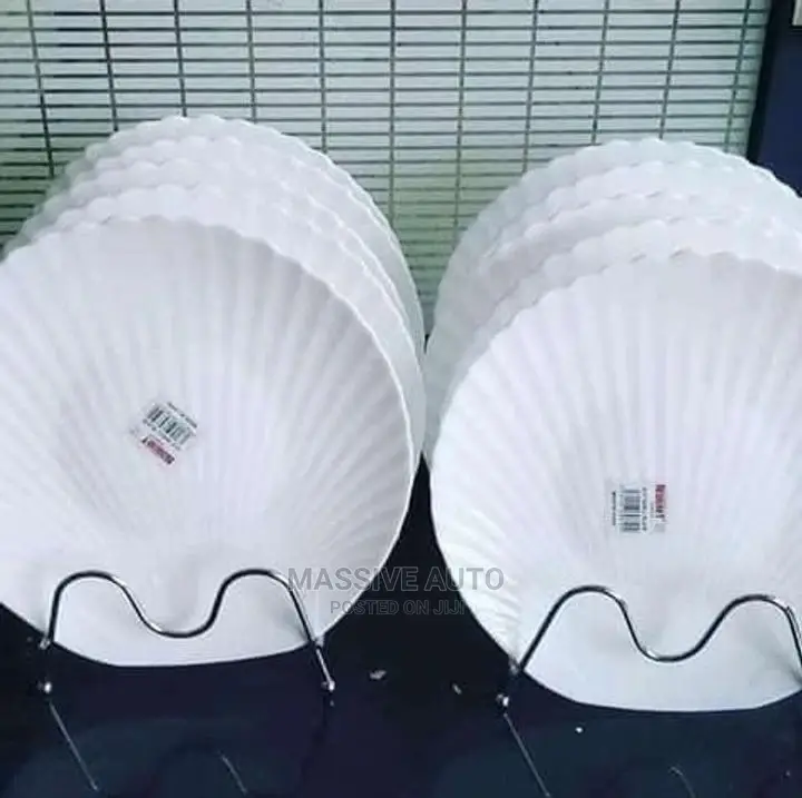 6pcs of Plates