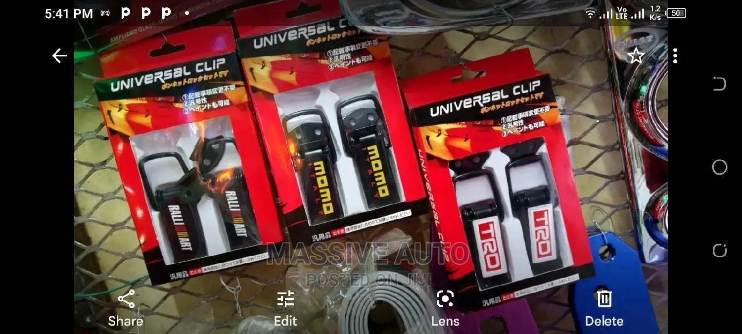2pairs of Bumper Clips