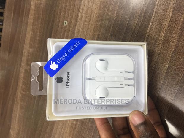 iPhone Jack Earphone - main view