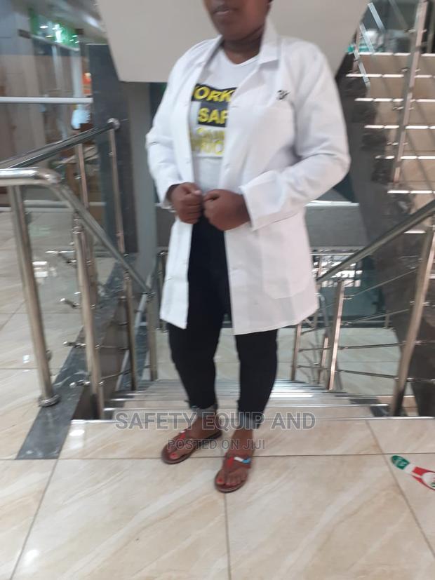 Labcoats Available at a Good Price