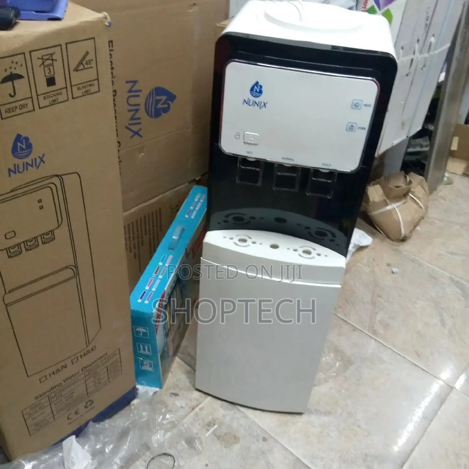 Z8C Hot and Cold Water Dispenser.