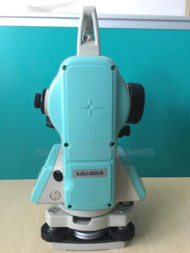 Digital Theodolite (With Laser Plumet) - main view